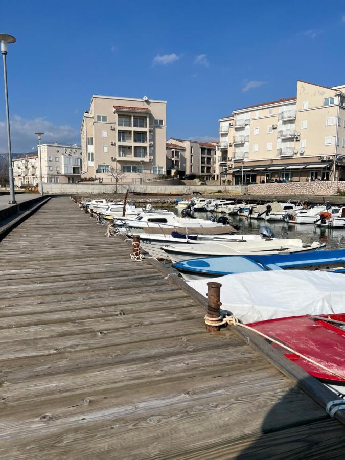 Studio Apartment Marina Mel Novi Vinodolski Exterior photo